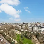 Sublime Apartment Center Of Paris Le Marais